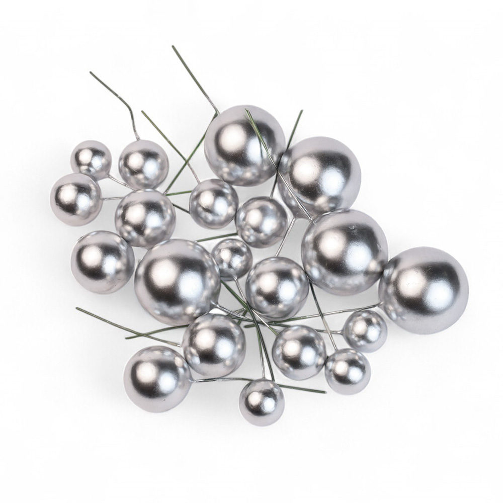 Srebrne kule do dekoracji tortów