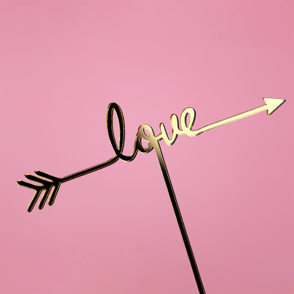 Topper strzała z napisem love