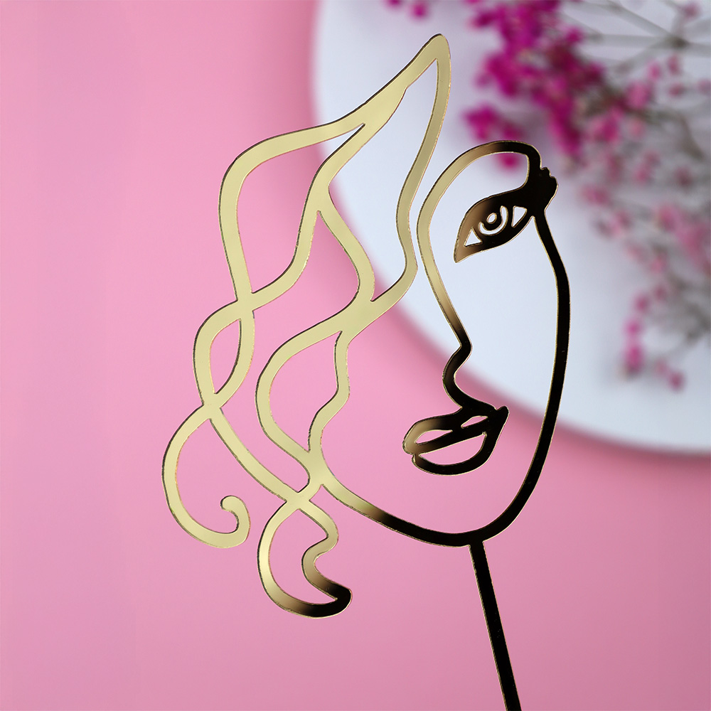 Topper na tort kobieta