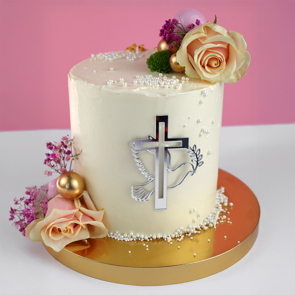 Srebrny krzyżyk na tort