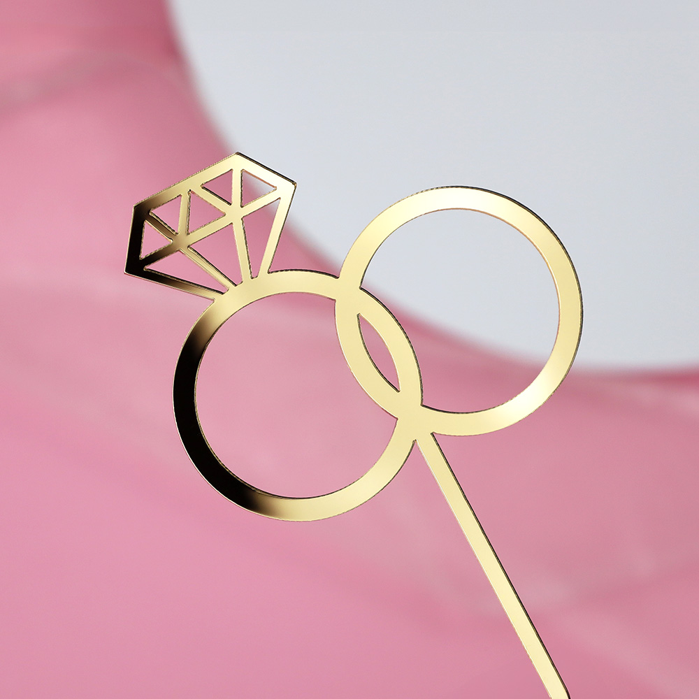 Ozdoba tortu obrączki