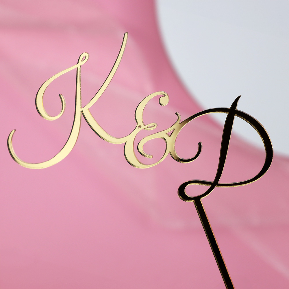 Topper ślubny na tort inicjały