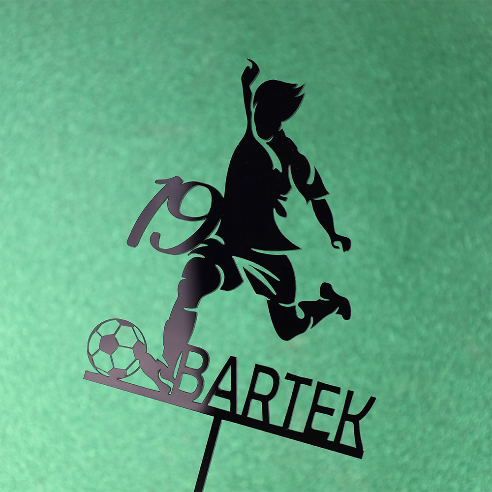 Topper piłkarz imię i wiek