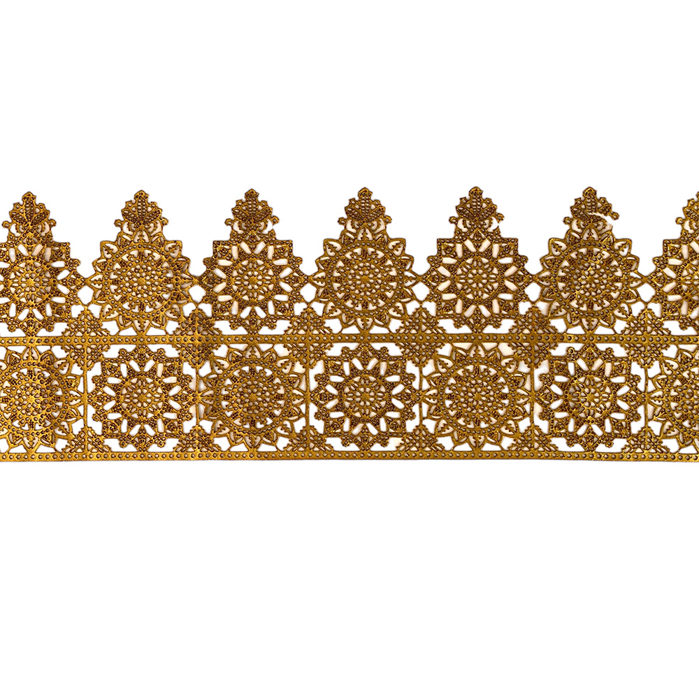 Cukrowa koronka na tort