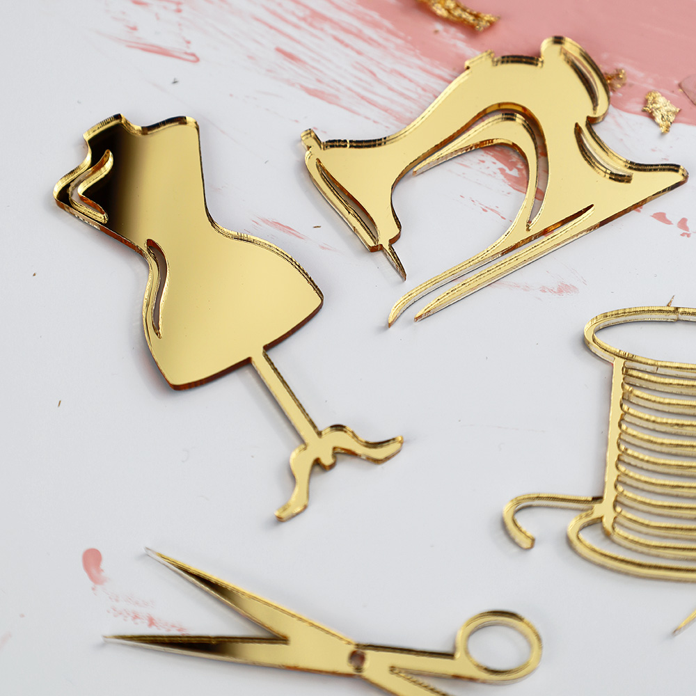 Mini toppery na babeczki dla krawcowej