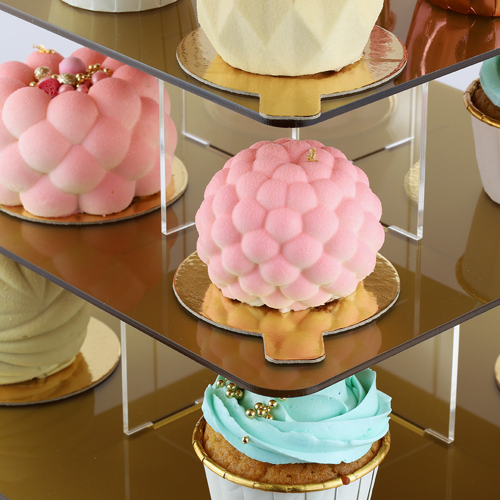 Złota kwadratowa patera na monoporcje 6 pięter