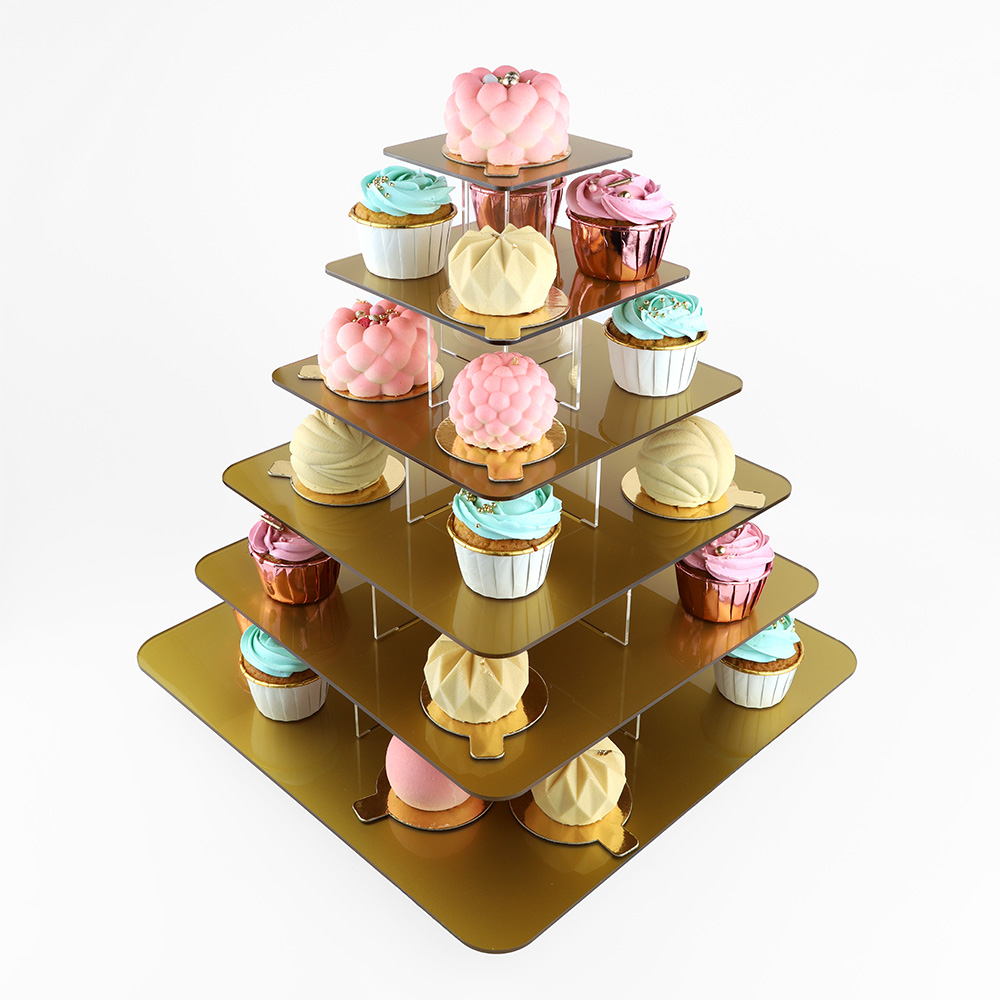 Złota kwadratowa patera na monoporcje 6 pięter