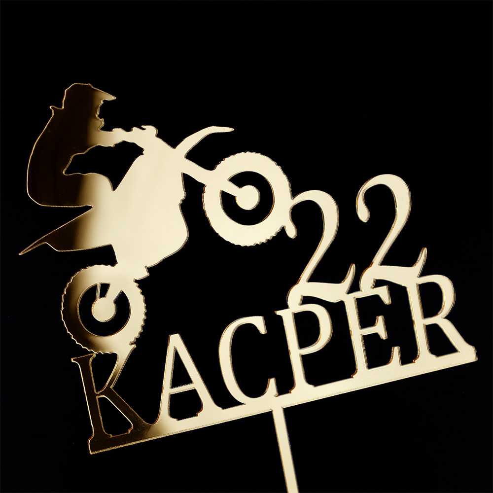 Personalizowany topper na tort dla motocyklisty